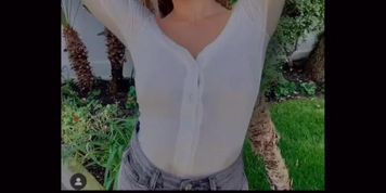 Addison Rae nude boobs exposed