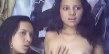 Two Thai Lesbian Amateurs Licking Each Other F70 lesbian girl on girl lesbi
