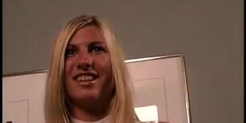 First time lesbian