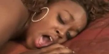 Ebony Roxy Ray (Roxi Ray)
