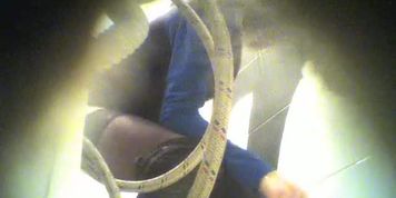 Pissing voyeur porn with amateur that quickly pissed