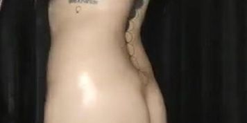 Maggie Malice shower (Maryjane)