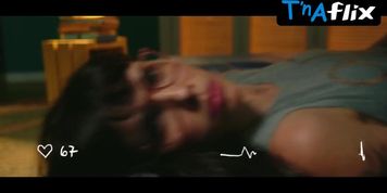 Debora Falabella Breasts Scene  in Depois A Louca Sou Eu