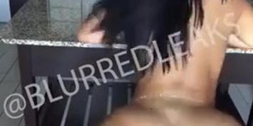 Big ass Latina booty twerking