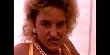 Mega Busty Vintage Euro Stripper (Tundi Horvath)