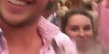 Touch in pussy in Festival Oktoberfest