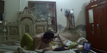 Indian bhabhi tantalizing homemade sex (Louise Du Lac)