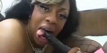 2 bbw ebony lesbian si scopano