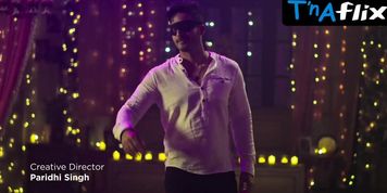 Afreen Alvi Sexy Scene  in Fuh Se Fantasy
