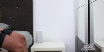 TessaF Vampire in hotel