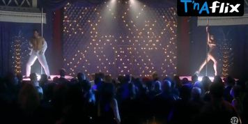 Sara Martins Breasts Scene  in Pigalle, La Nuit