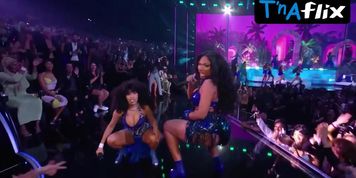 Cardi B Sexy Scene  in Mtv Video Music Awards