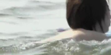Bikini sharks have changed the shore for the sea in here