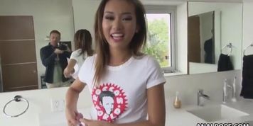 Alina Li sucking a big cock