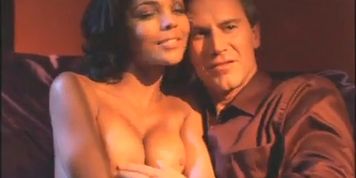 Heather Bronfman Breasts Scene  in Threat Of Exposure