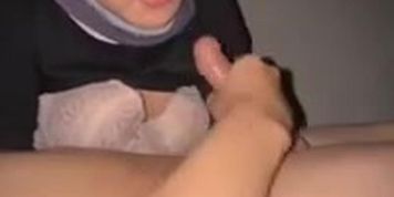 Awek Tudung Chubby Suka Blowjob