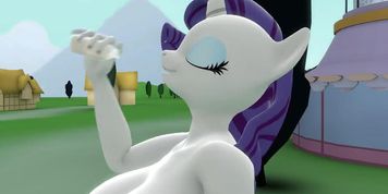 Rarity and the mad milk (butt and breast expansion)