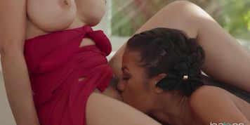 Sarah Vandella, Kendra Spade - The Baroness