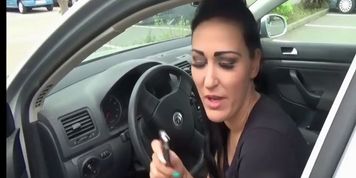 Darf ich Ihnen ins Gesicht spritzen? Public Sperma !