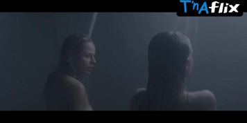 Magdalena Kolesnik Lesbian Scene  in Hipo
