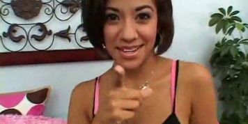 WATCHMEANDMYPUSSY - Naughty Chick Working On Her Slit (vanessa)