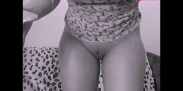 Young Slutty Stepsis Dance Naked On Cam