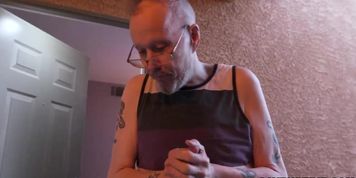 Neighbor fucking this old gay that turns young again (Chi Chi LaRue, Ricky Larkin)
