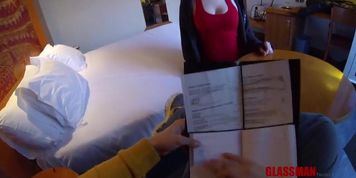 Melody Sweet, Glassman POV (Laura Orsolya)