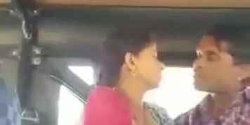 Rikshaw Driver Fucking Alone Passanger Bhabhi In Rikshaw Telegram @PremiumX55