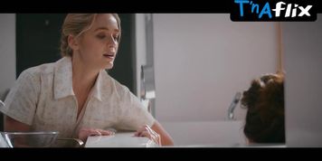 Kristin Davis Lesbian,  Breasts Scene  in Deadly Illusions