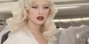 Christina Aguilera Sexy Scene  in Christina Aguilera Perfume (Tv Commercial)