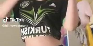 Noeywrss twerk
