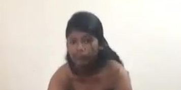 Indian girl gets dressed (desi_girls, indian_girl)