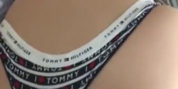 ______