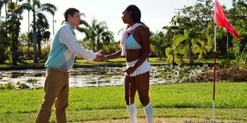 Round ass ebony twerking at golf court (Tyler Steel)