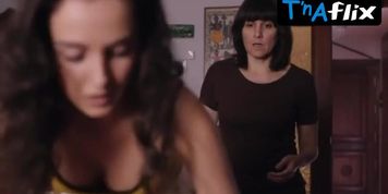 Maria De Nati Breasts Scene  in Madres. Amor Y Vida