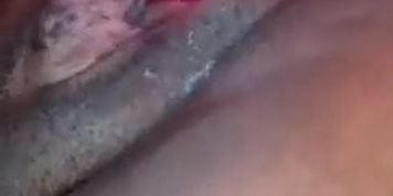Was horny so I played with my dildo. OnlyFans : @honeycocaine_69