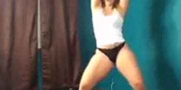 Big booty girl stripping