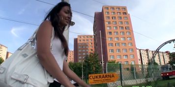 Real pickedup eurobabe drilled in park
