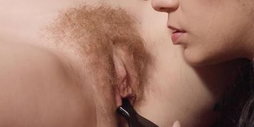 Hairy Pussy Eating