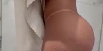 Bruluccas after shower
