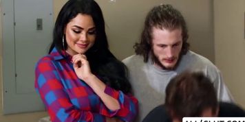 Sexy Skyla Novea gets worshiped Brick Danger huge cock in garage