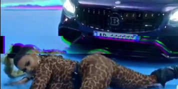 Enca twerk