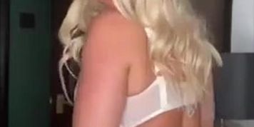 Hot body girl pussy play onlyfans (girl_pussy girl_pussy)