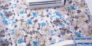 Phat Wet Woman Masturbating On Webcam