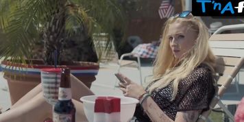 Sophie Turner Breasts Scene  in Josie
