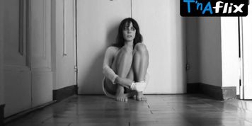 Claudia Vismara Sexy Scene  in Dietro La Porta Chiusa