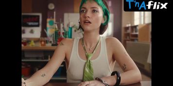 Violett Beane Sexy Scene  in Chain Reaction (Blue Eyes)
