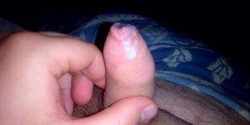I show my cum