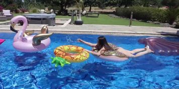 THE VIDEO I COULDNT POST ONTO YOUTUBE ?? by laurenalexisgold from OnlyFans | Coomer